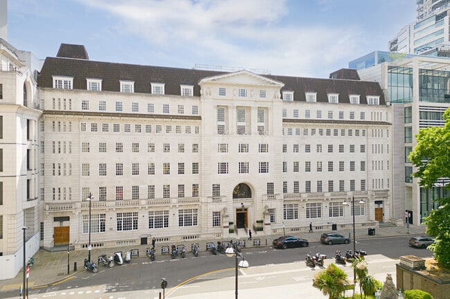 Plus de détails pour 39-45 Finsbury Sq, Londres - Bureau à louer