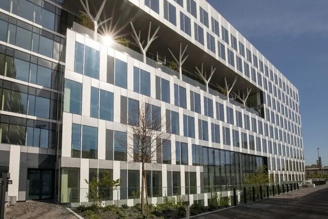 Plus de détails pour 7 Rue Pablo Néruda, Levallois-Perret - Bureau à louer