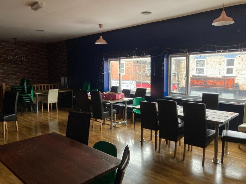 76-78 Church Way, North Shields à vendre - Photo de l’immeuble – Image 3 sur 6