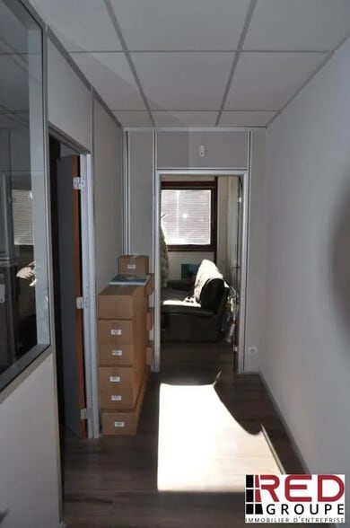 Bureau dans Meyreuil à louer - Photo de l’immeuble – Image 2 sur 4