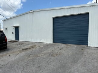 Plus de détails pour 6625-6645 Rupley Cir, Houston, TX - Industriel/Logistique à louer