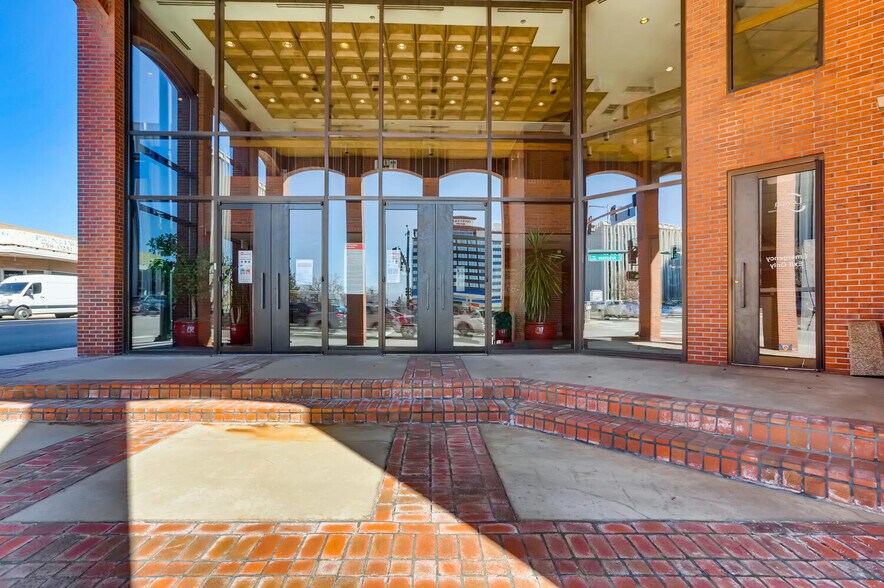 1400 S Colorado Blvd, Denver, CO à louer - Photo de l’immeuble – Image 2 sur 25