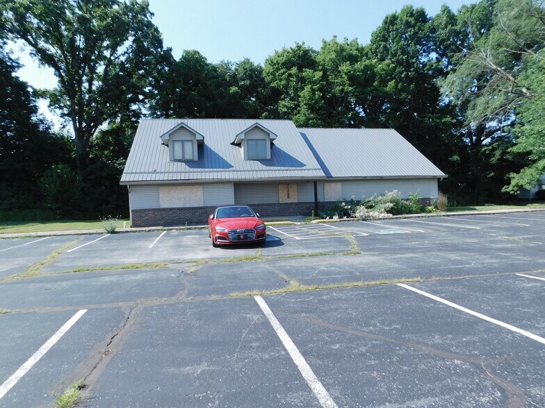 3819 Kentucky Ave, Indianapolis, IN à vendre - Photo de l’immeuble – Image 2 sur 17
