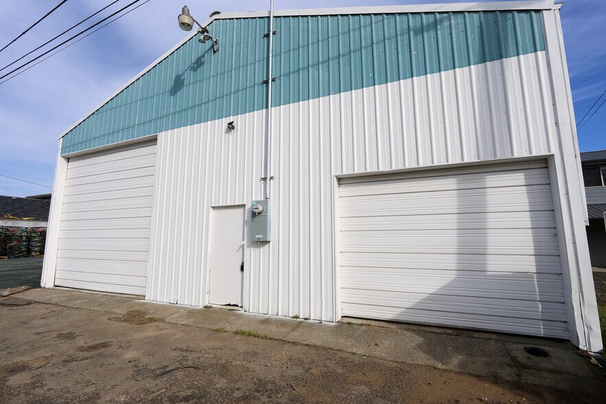63355 Charleston Rd, Coos Bay, OR à vendre - Photo de l’immeuble – Image 2 sur 39