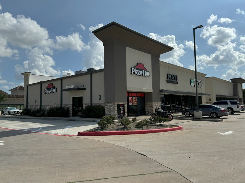 8102-9825 S Mason Rd, Richmond, TX à louer - Photo de l’immeuble – Image 2 sur 5