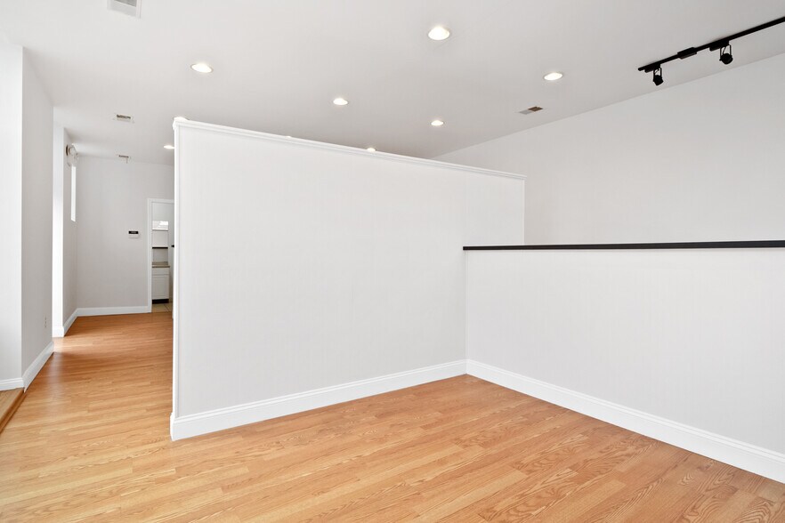 6830 Gravois Ave, Saint Louis, MO à vendre - Photo de l’immeuble – Image 2 sur 23