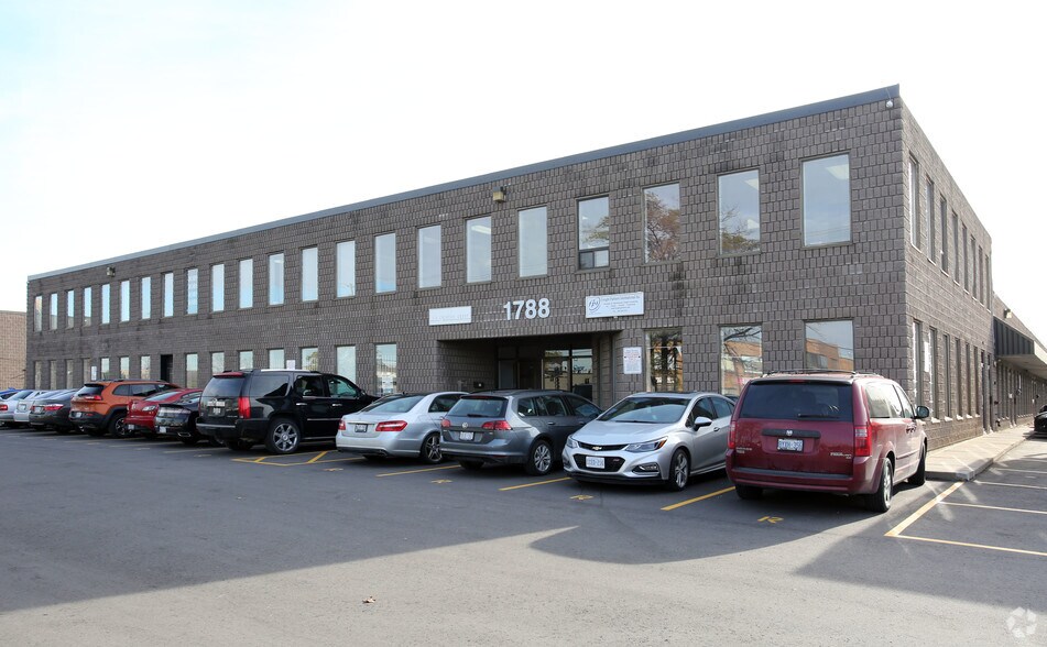 1788 Drew Rd, Mississauga, ON à vendre - Photo principale – Image 1 sur 3