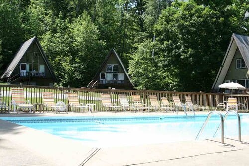 2354 N 9 Rt, Lake George, NY à vendre - Photo de l’immeuble – Image 2 sur 6