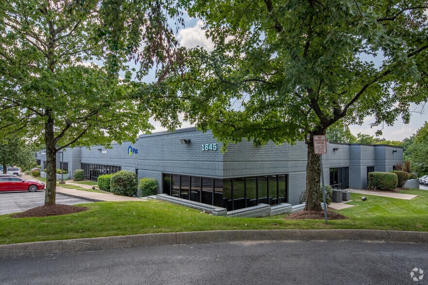 1645 Murfreesboro Rd, Nashville, TN à louer - Photo de l’immeuble – Image 3 sur 10