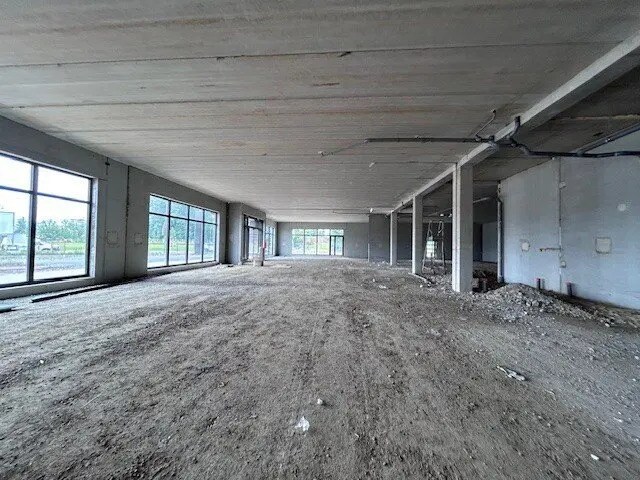 Local commercial dans Châtenoy-le-Royal à vendre - Photo de l’immeuble – Image 2 sur 5