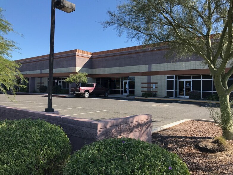 4235 W Opportunity Way, Phoenix, AZ à louer - Photo de l’immeuble – Image 3 sur 4