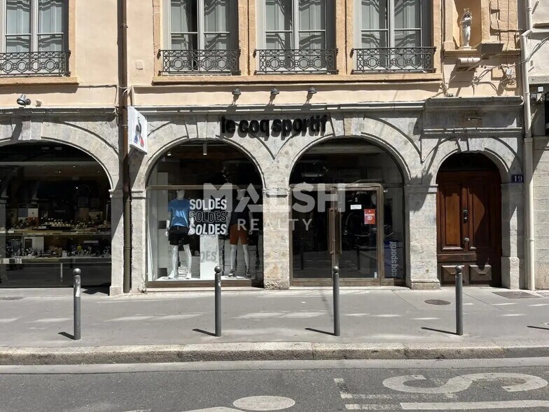 Local commercial dans Lyon à louer - Photo de l’immeuble – Image 1 sur 5