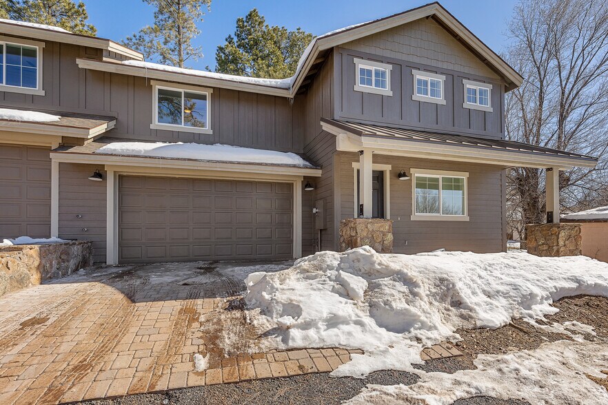 11 E Sullivan Ave, Flagstaff, AZ à vendre - Photo de l’immeuble – Image 2 sur 8