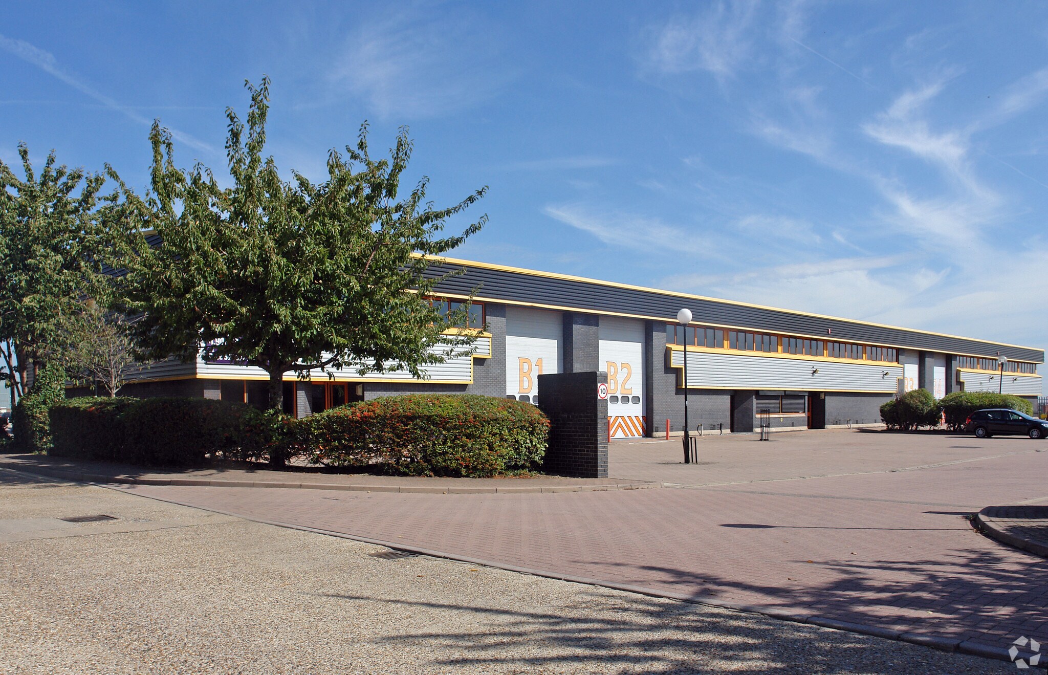 Barlow Way, Rainham à louer Photo principale– Image 1 sur 5