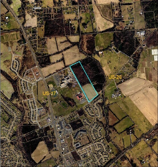 Catlett Rd, Bealeton, VA à vendre - Photo principale – Image 1 sur 10
