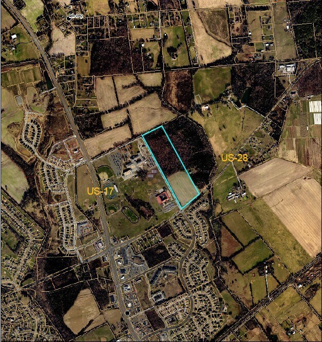 Catlett Rd, Bealeton, VA à vendre Photo principale– Image 1 sur 11