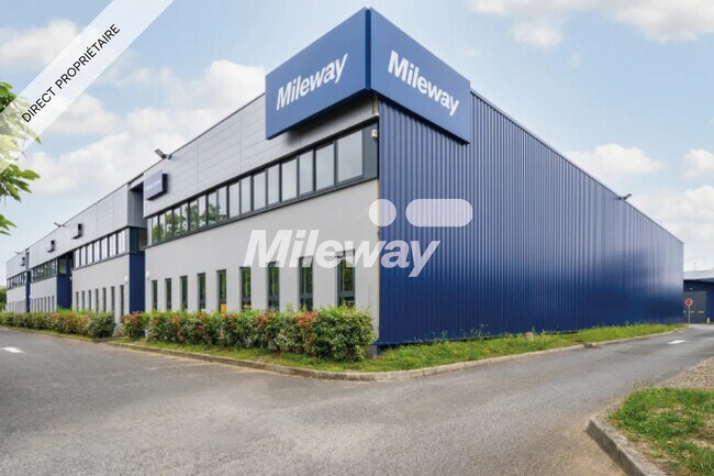 Plus de détails pour 14 Rue Des Oziers, SAINT-OUEN-L'AUMONE - Local d'activités à louer