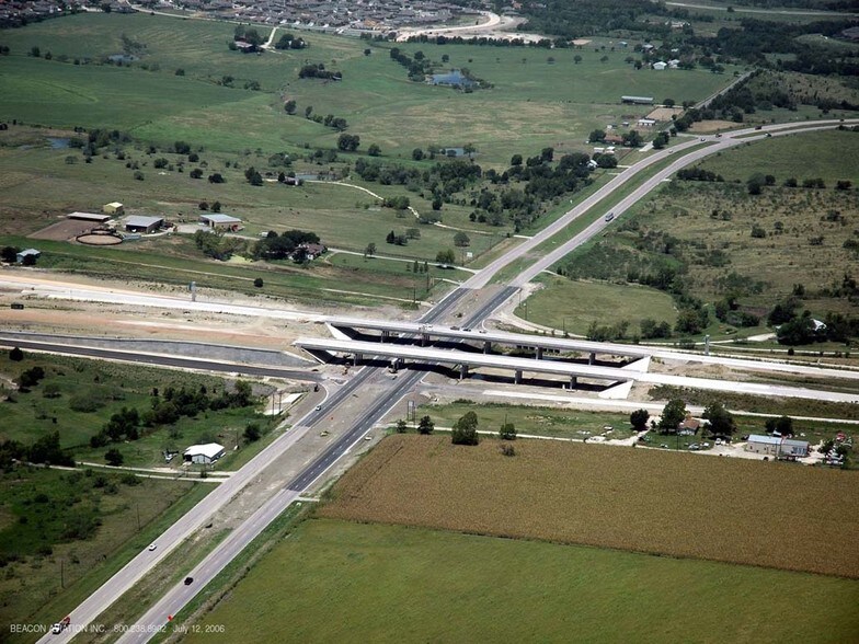 8011 E Parmer, Manor, TX à vendre - Photo principale – Image 3 sur 3