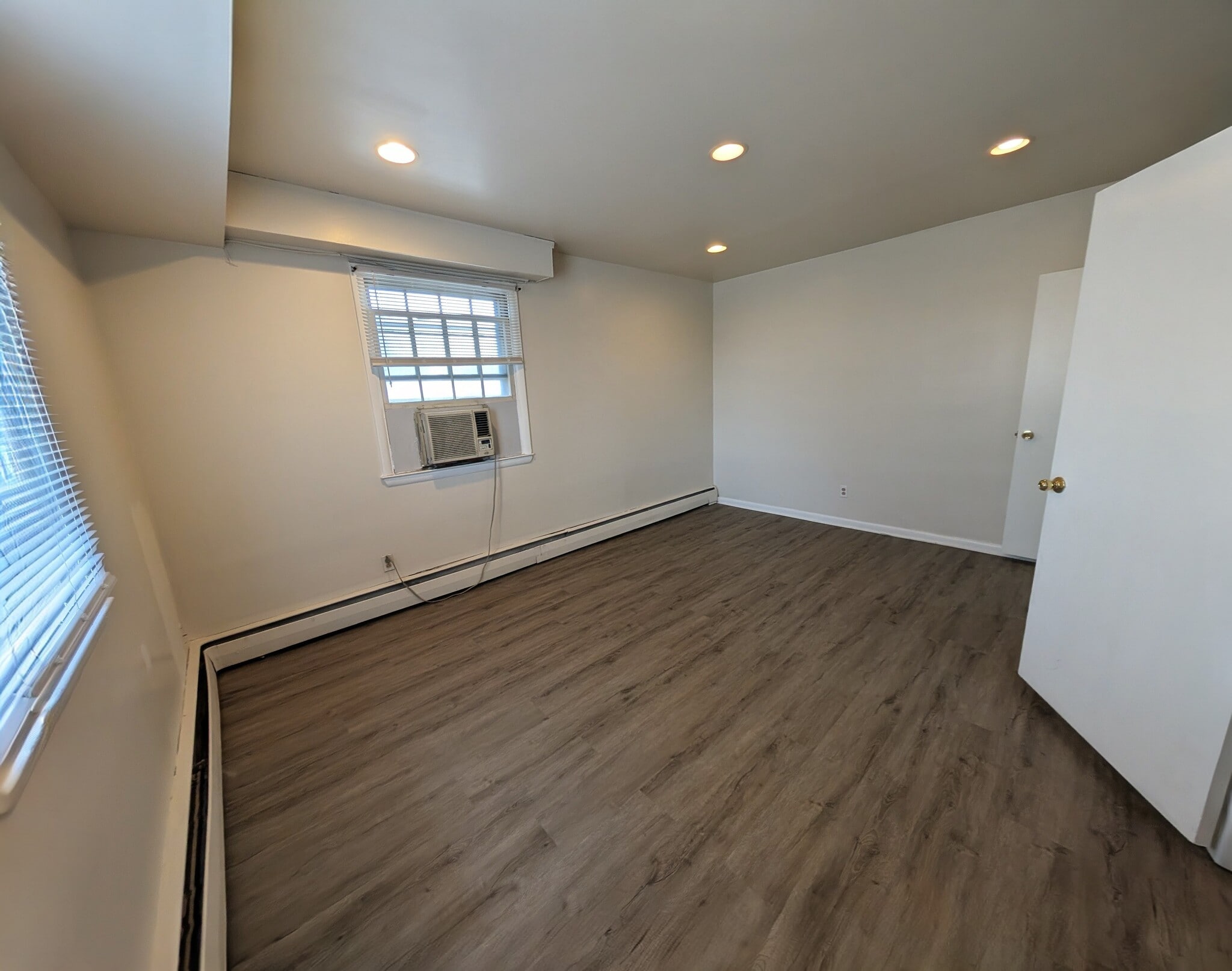 5202 Baltimore National Pike, Catonsville, MD à louer Photo intérieure– Image 1 sur 4