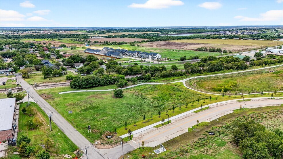 512 N Oklahoma Dr, Celina, TX à vendre - Photo de l’immeuble – Image 3 sur 12