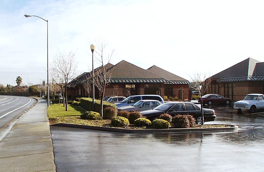 2801 Waterman Blvd, Fairfield, CA à vendre - Autre – Image 1 sur 4