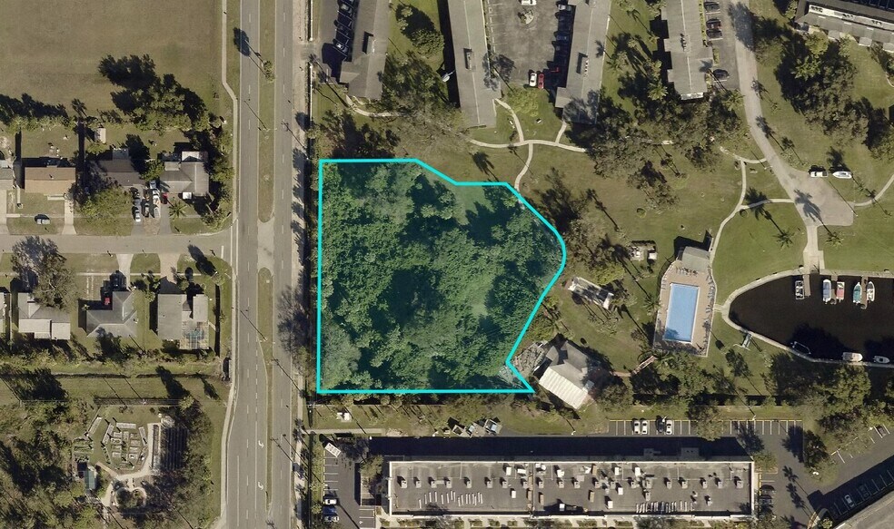 4800 Orange Grove Blvd, North Fort Myers, FL à vendre - Aérien – Image 2 sur 3