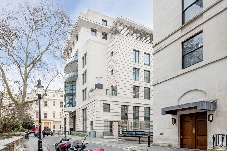 5-7 Carlton Gdns, Londres à vendre - Photo de l’immeuble – Image 2 sur 4