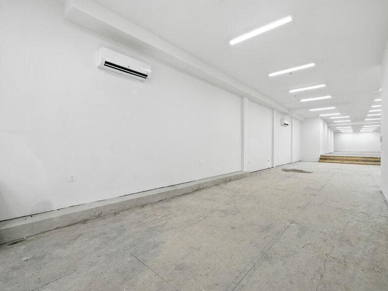 633 Newark Ave, Jersey City, NJ à louer - Photo de l’immeuble – Image 3 sur 11