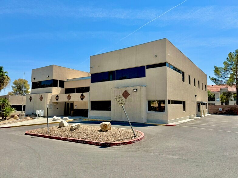 1250 Burnham Ave, Las Vegas, NV à vendre - Photo de l’immeuble – Image 3 sur 13