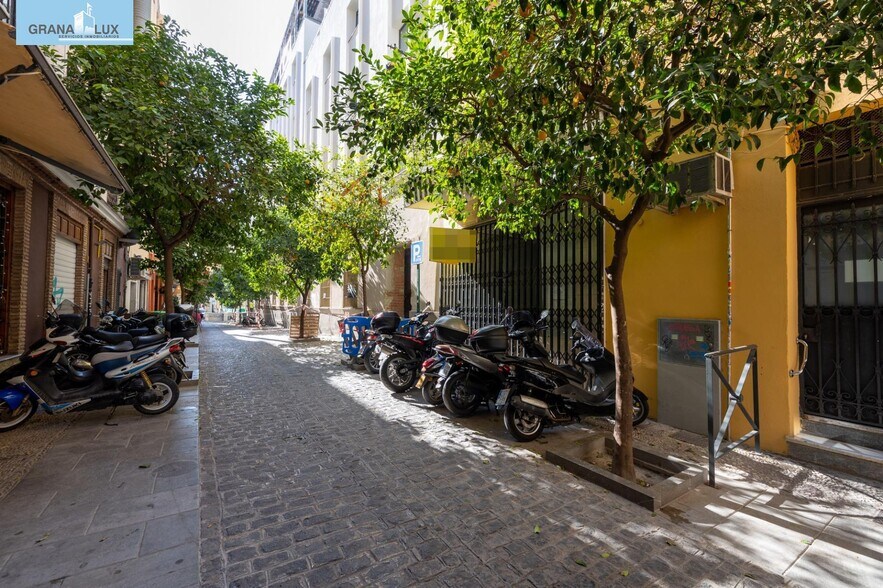 Local commercial dans Granada à vendre - Photo de l’immeuble – Image 3 sur 29