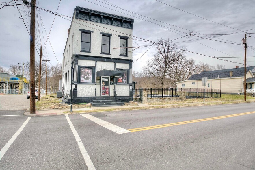 18 Pike St, Bromley, KY à vendre - Photo de l’immeuble – Image 3 sur 3