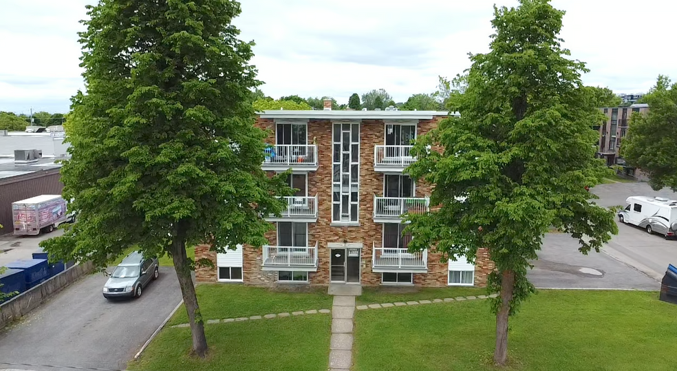 11015 Rue du Patelin, Québec, QC à vendre - Photo principale – Image 1 sur 1