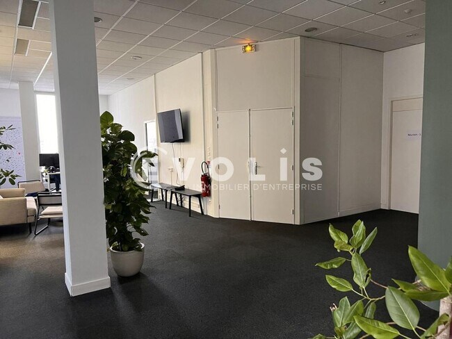 Plus de détails pour Bureau à louer