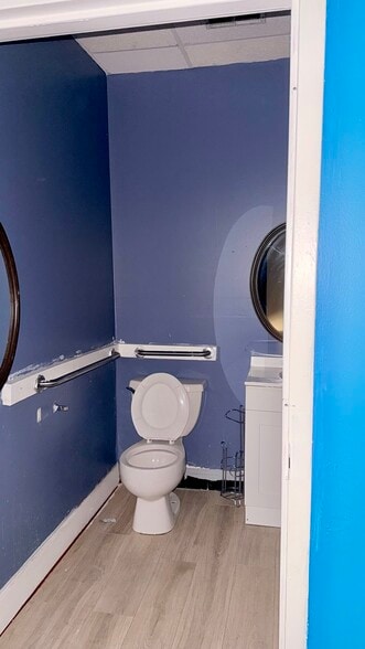 109 S Hall St, Warrenton, NC à louer - Photo intérieure – Image 2 sur 12