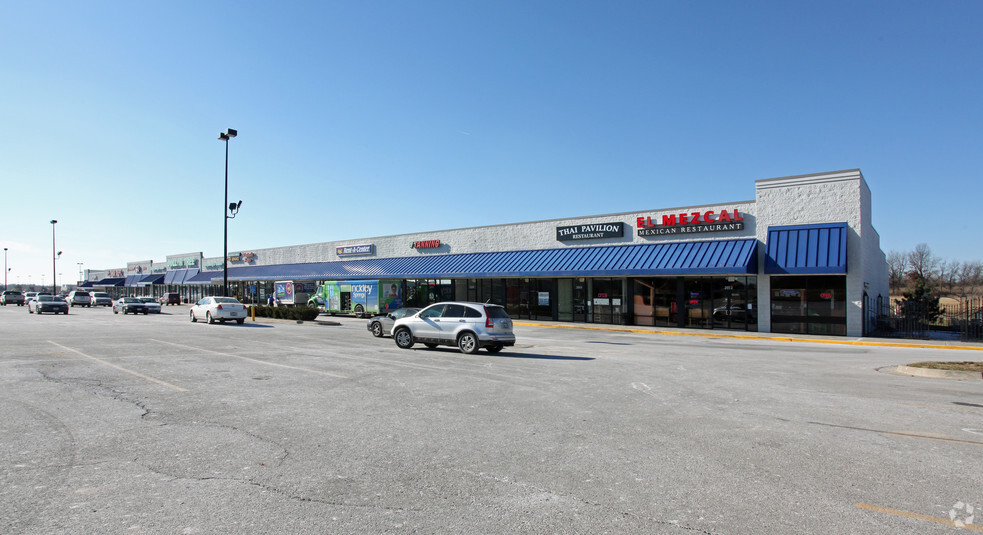 1802-2012 N State Route 291, Harrisonville, MO à louer - Photo de l’immeuble – Image 3 sur 16