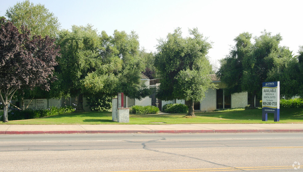 34675 Yucaipa Blvd, Yucaipa, CA à louer - Photo de l’immeuble – Image 2 sur 6
