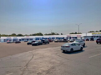 Plus de détails pour 2224-2300 W Main St, Norman, OK - Local commercial à louer