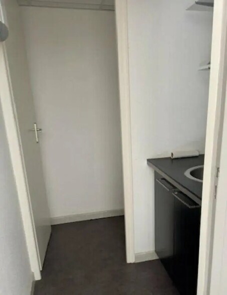 Bureau dans Légny à vendre - Photo de l’immeuble – Image 3 sur 4