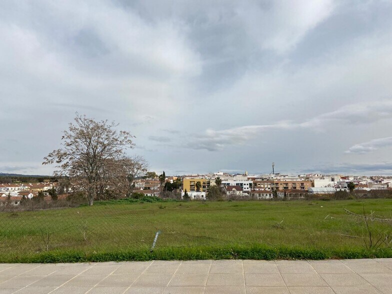 Terrain dans Córdoba, Córdoba à vendre - Aérien – Image 2 sur 3