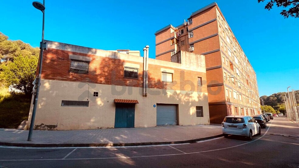 Carrer Pinar, 12, Rubí, Barcelona à vendre - Photo de l’immeuble – Image 2 sur 14
