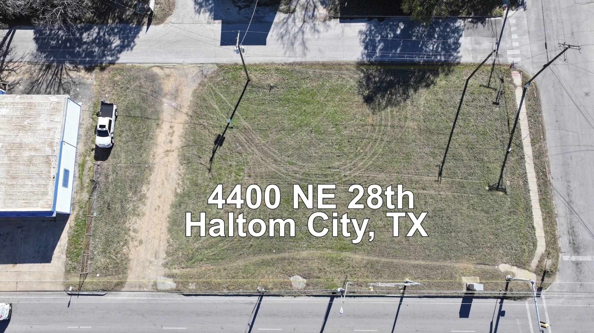4400 NE 28th, Haltom City, TX à vendre Photo principale– Image 1 sur 21