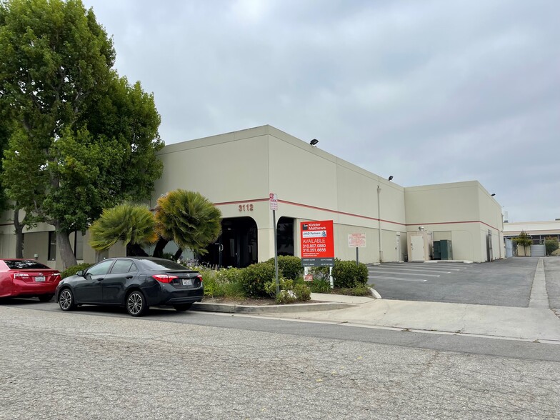 3102-3112 Kashiwa St, Torrance, CA à louer - Photo de l’immeuble – Image 2 sur 5