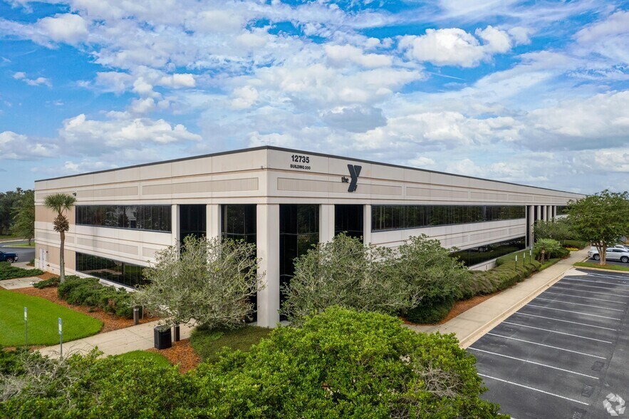 12735 Gran Bay Pky W, Jacksonville, FL à vendre - Photo principale – Image 1 sur 8