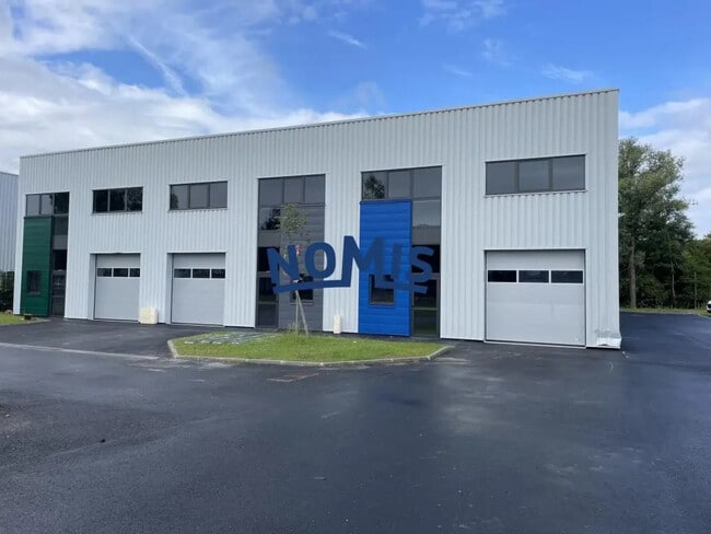 Plus de détails pour 12 Rue Ampère, La Chapelle-sur-Erdre - Local d’activités à vendre