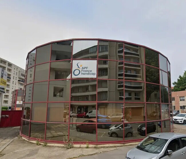 Plus de détails pour 73 Ter Rue Francis De Pressensé, Villeurbanne - Bureau à louer
