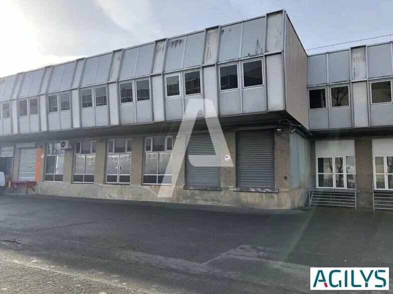 Industriel/Logistique dans Courtaboeuf à louer - Photo de l’immeuble – Image 2 sur 9