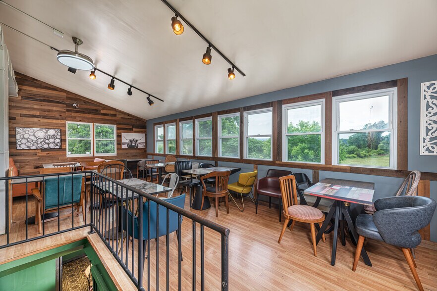 3290 Route 94, Franklin, NJ à louer - Photo intérieure – Image 3 sur 19