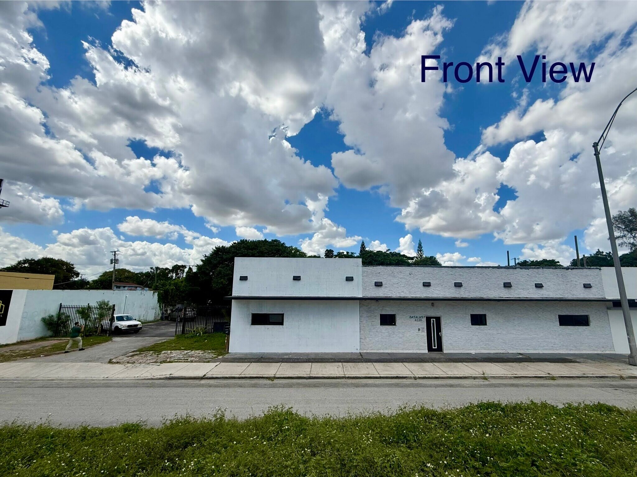 4208-4220 NW 7th Ave, Miami, FL à vendre Photo de l’immeuble– Image 1 sur 43