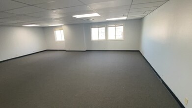 101 E Redlands Blvd, Redlands, CA à louer - Vidéo sur l’annonce professionnelle 