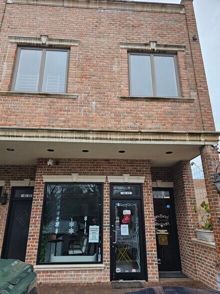 1412 Clintonville Street, Whitestone, NY à louer - Photo de l’immeuble – Image 2 sur 2